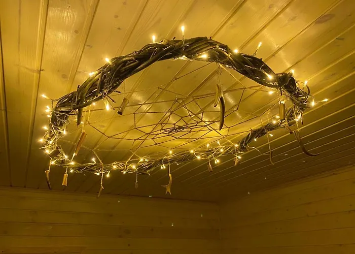 Aurora Husky Hut 이나리