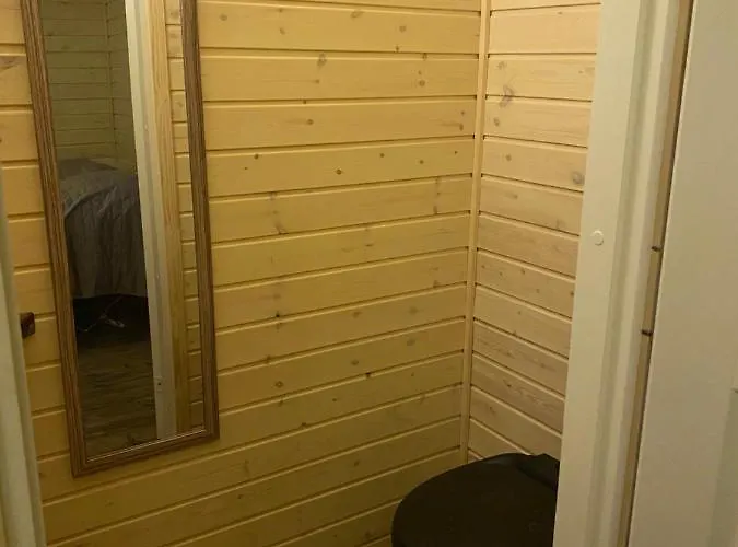 Aurora Husky Hut 롯지